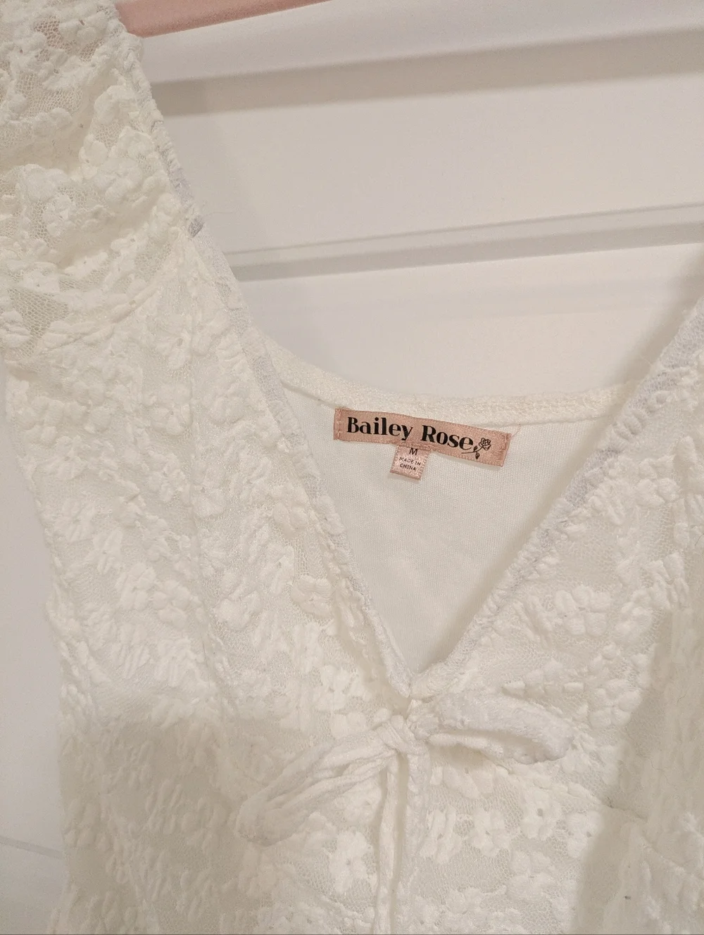 White Lace Mini Dress with Sweetheart Neckline - Picture 4 of 7